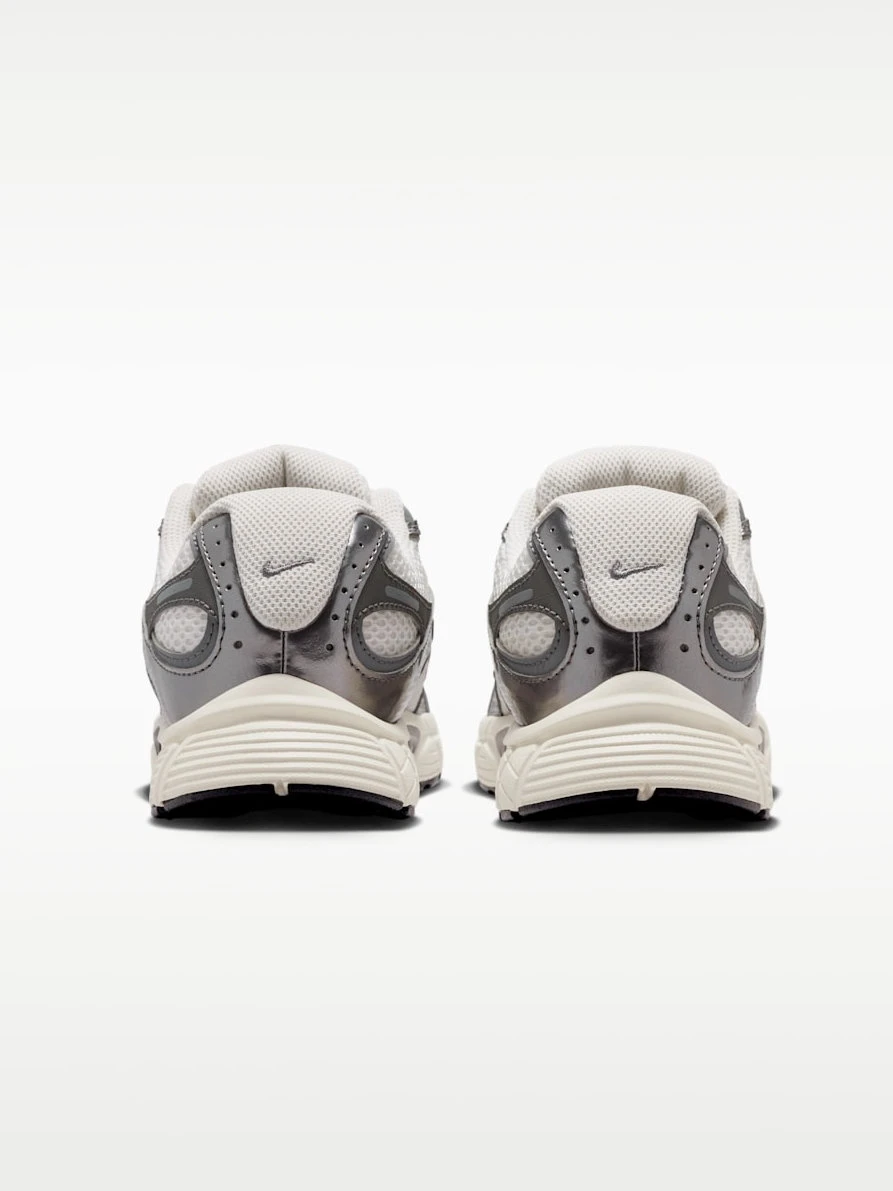Nike Кроссовки женские NIKE V5 RNR BG