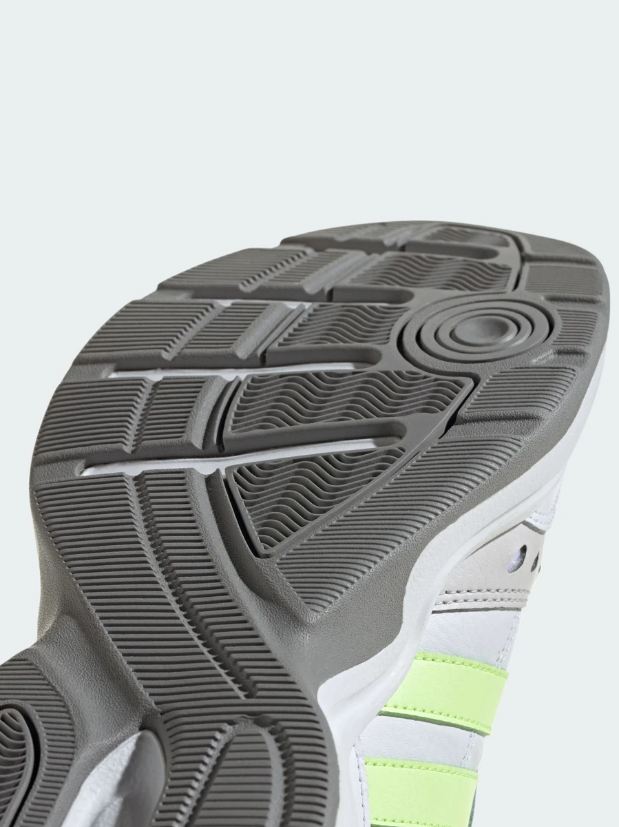Adidas Кроссовки мужские STRUTTER