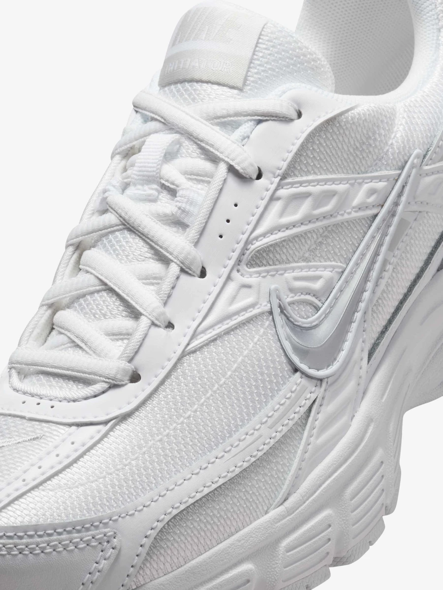 Nike Кроссовки женские INITIATOR
