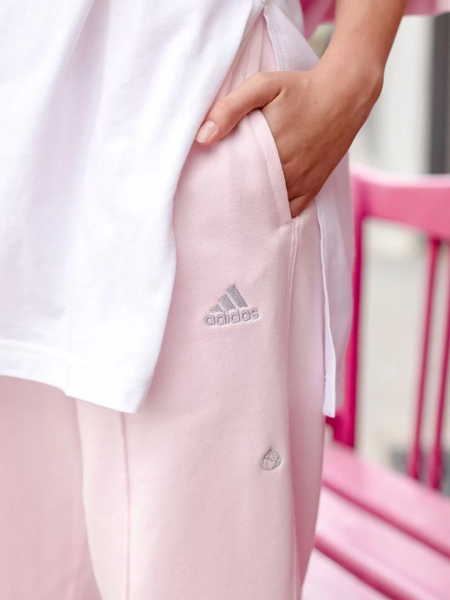 Adidas Брюки женские HEALING CRYSTALS-INSPIRED GRAPHICS PANTS