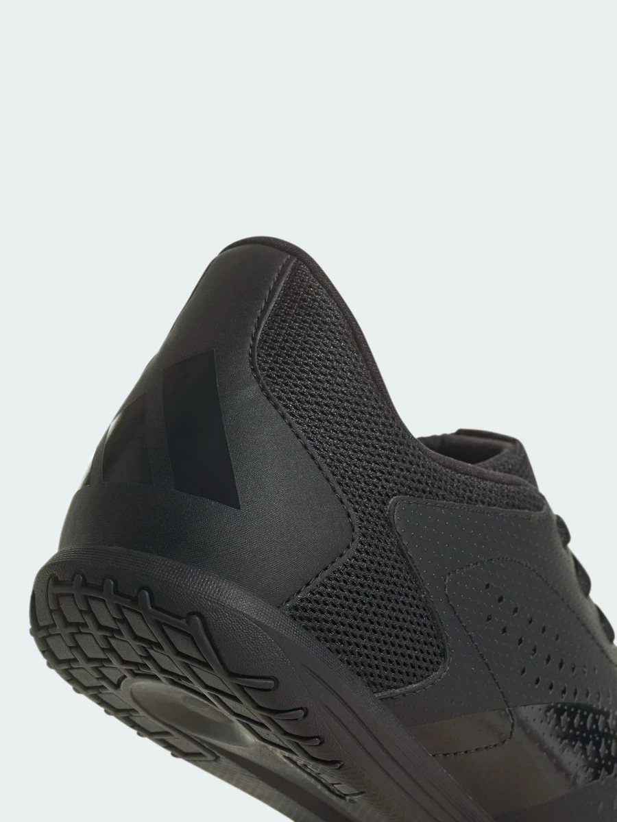 Adidas Бутсы футзал PREDATOR ACCURACY.4 IN SALA