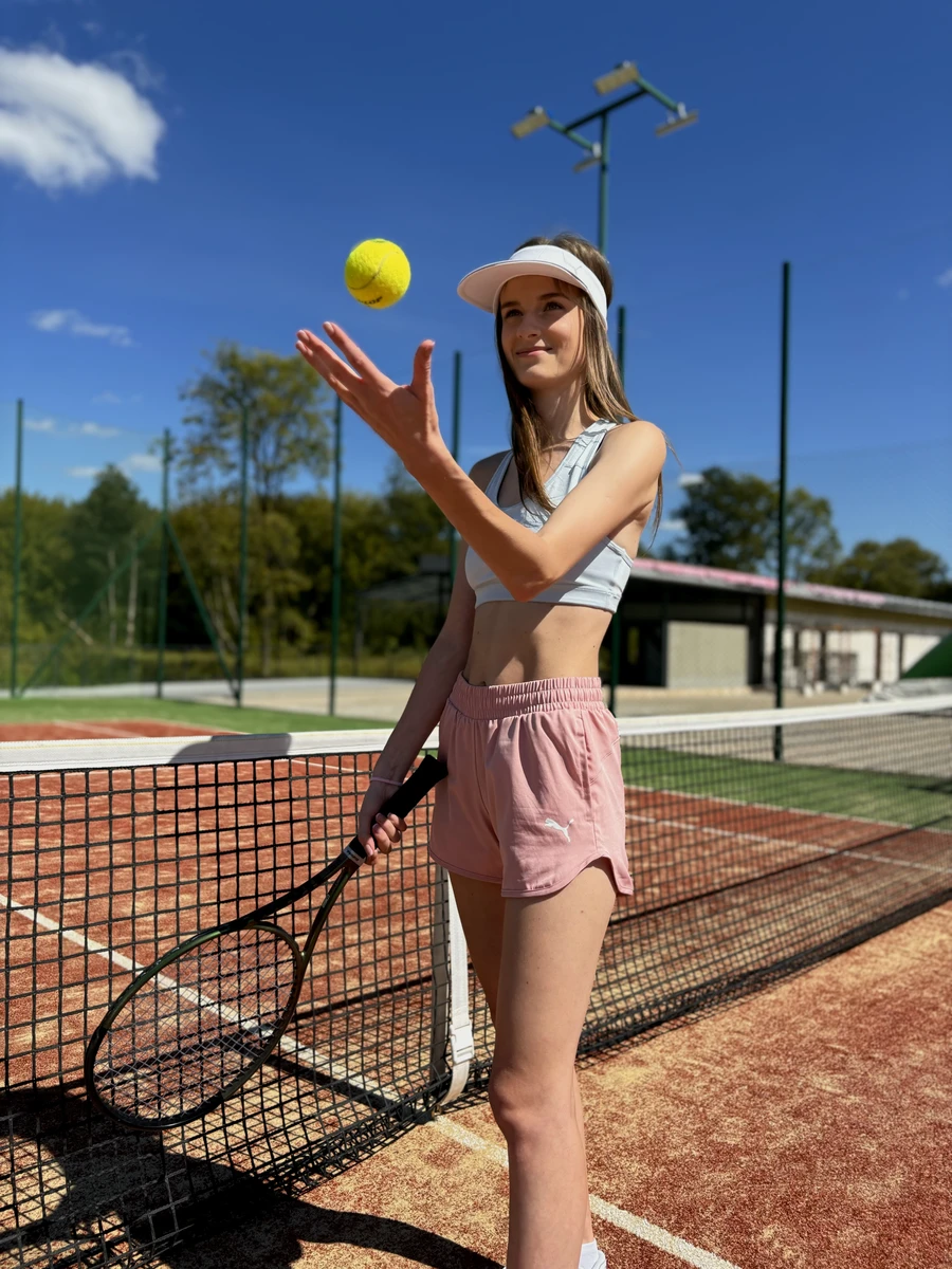 Puma Шорты женские ACTIVE 4 WOVEN SHORTS