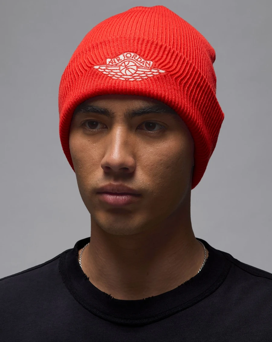 JORDAN Шапка PEAK BEANIE RARE JDN AIR