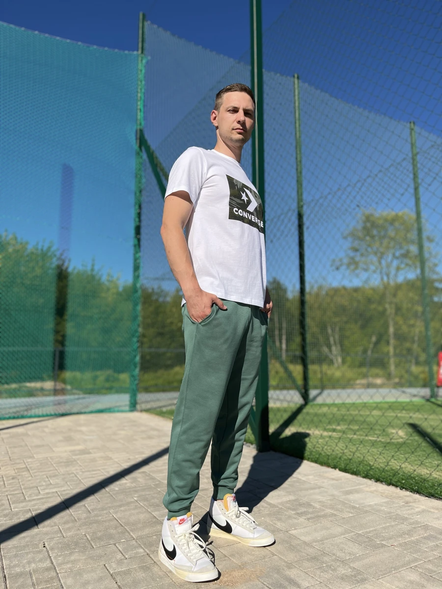 Converse Брюки мужские STANDARD FIT WEARERS LEFT STAR CHEV EMB FLEECE PANT FT