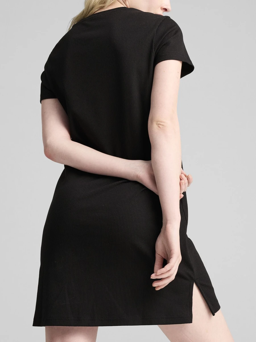 Puma Платье женское ESS ELEVATED BODYCON RIB DRESS