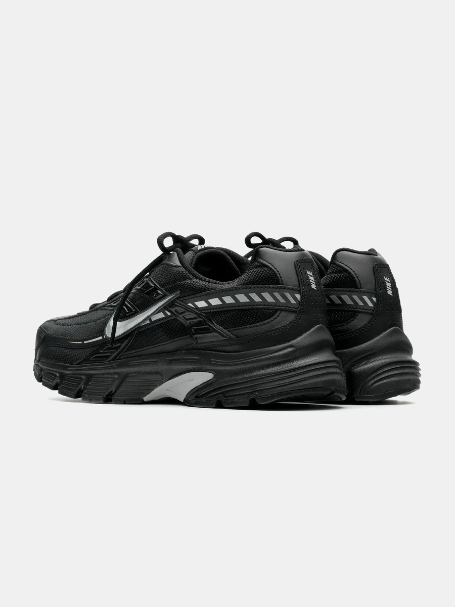 Nike Кроссовки INITIATOR