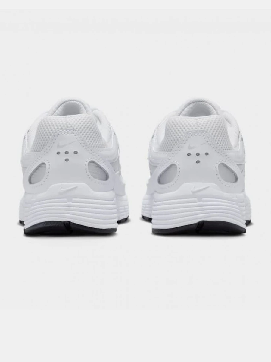 Nike Кроссовки женские P-6000 BG