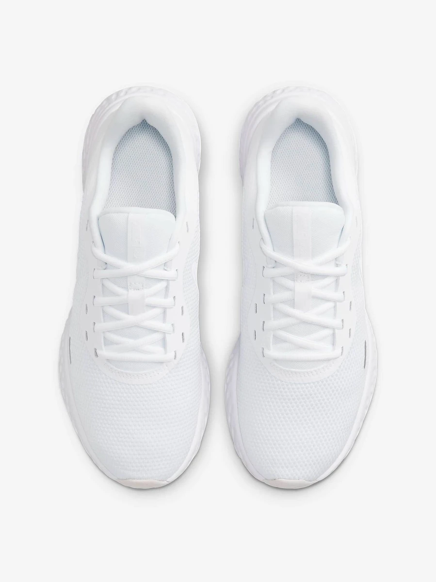 Nike Кроссовки мужские REVOLUTION 5