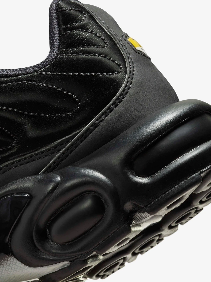 Nike Кроссовки женские AIR MAX PLUS