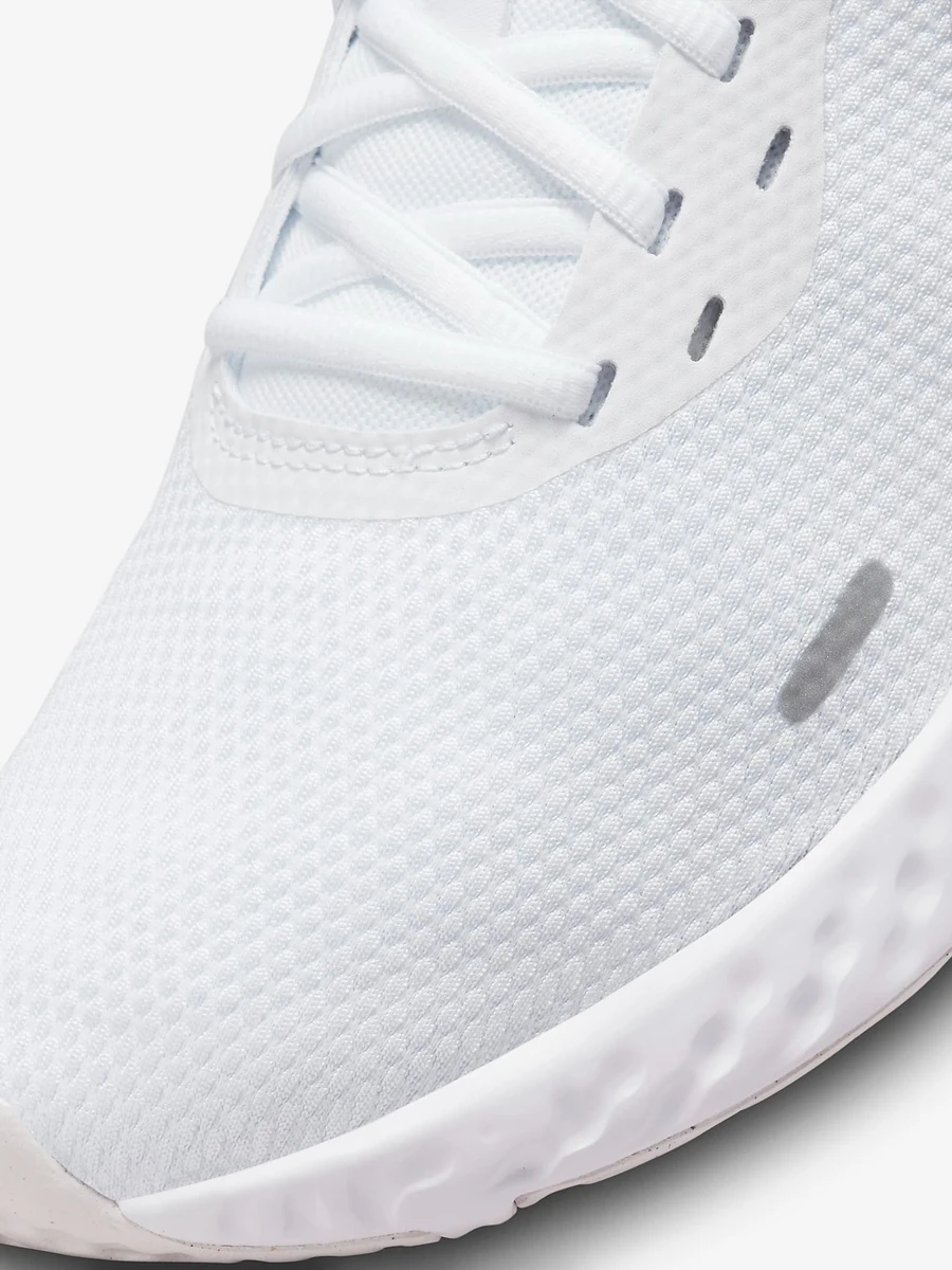 Nike Кроссовки мужские REVOLUTION 5