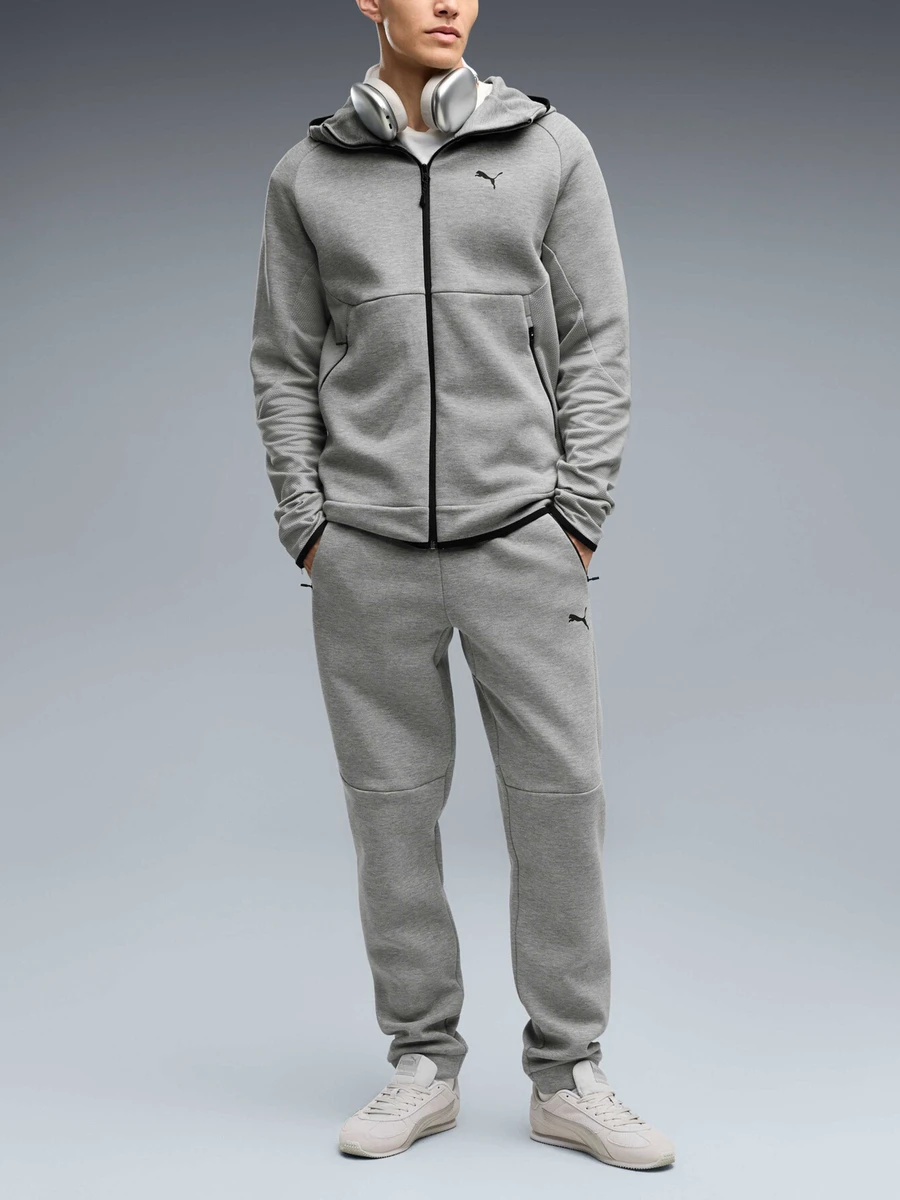 Puma Джемпер мужской PUMATECH ELEVATED FULL-ZIP HOODIE DK