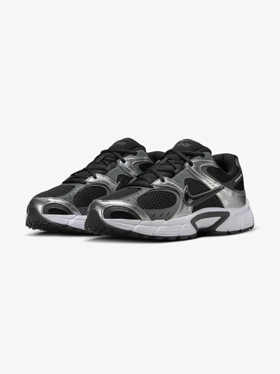 Nike Кроссовки мужские NIKE V5 RNR