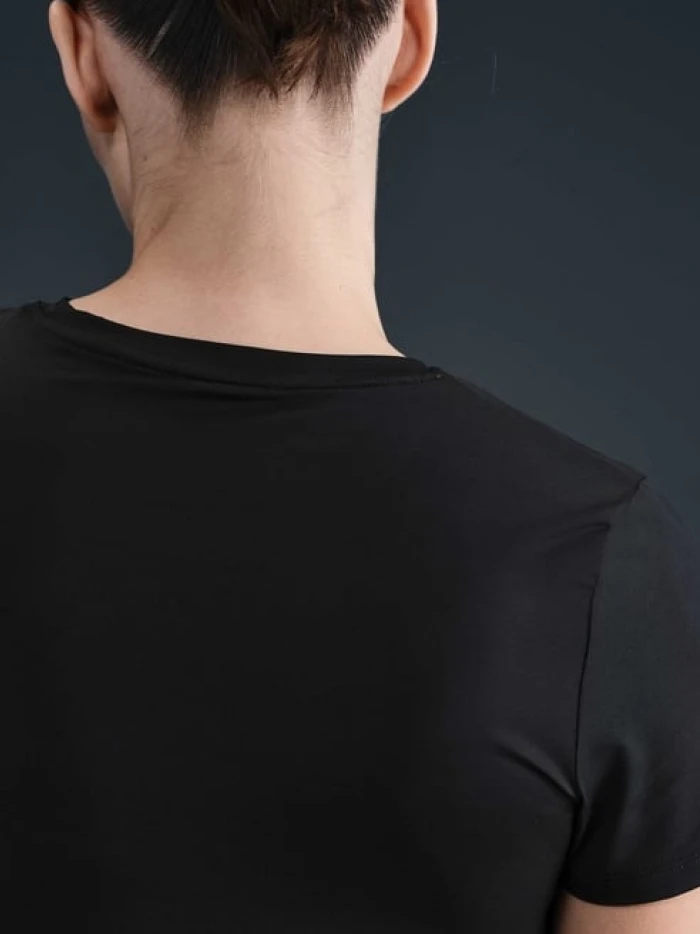 Nike Футболка женская W NK ONE CLASSIC DF SS TOP WT