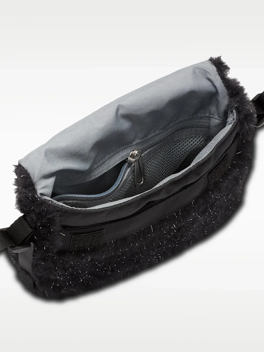 Nike Сумка FAUX FUR CROSSBODY