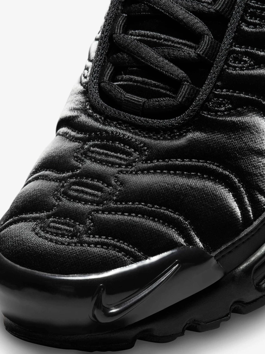 Nike Кроссовки женские AIR MAX PLUS