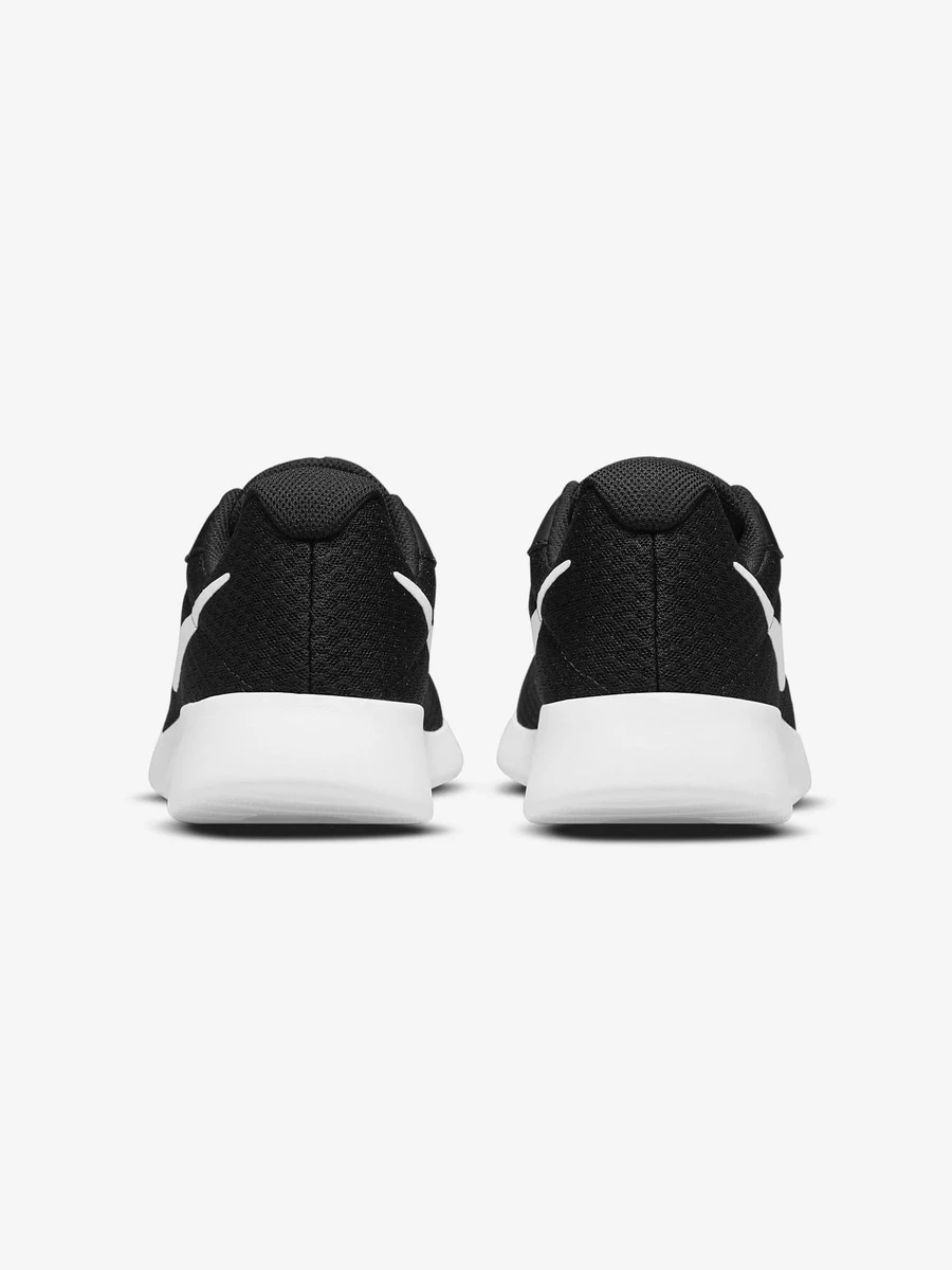 Nike Кроссовки мужские TANJUN