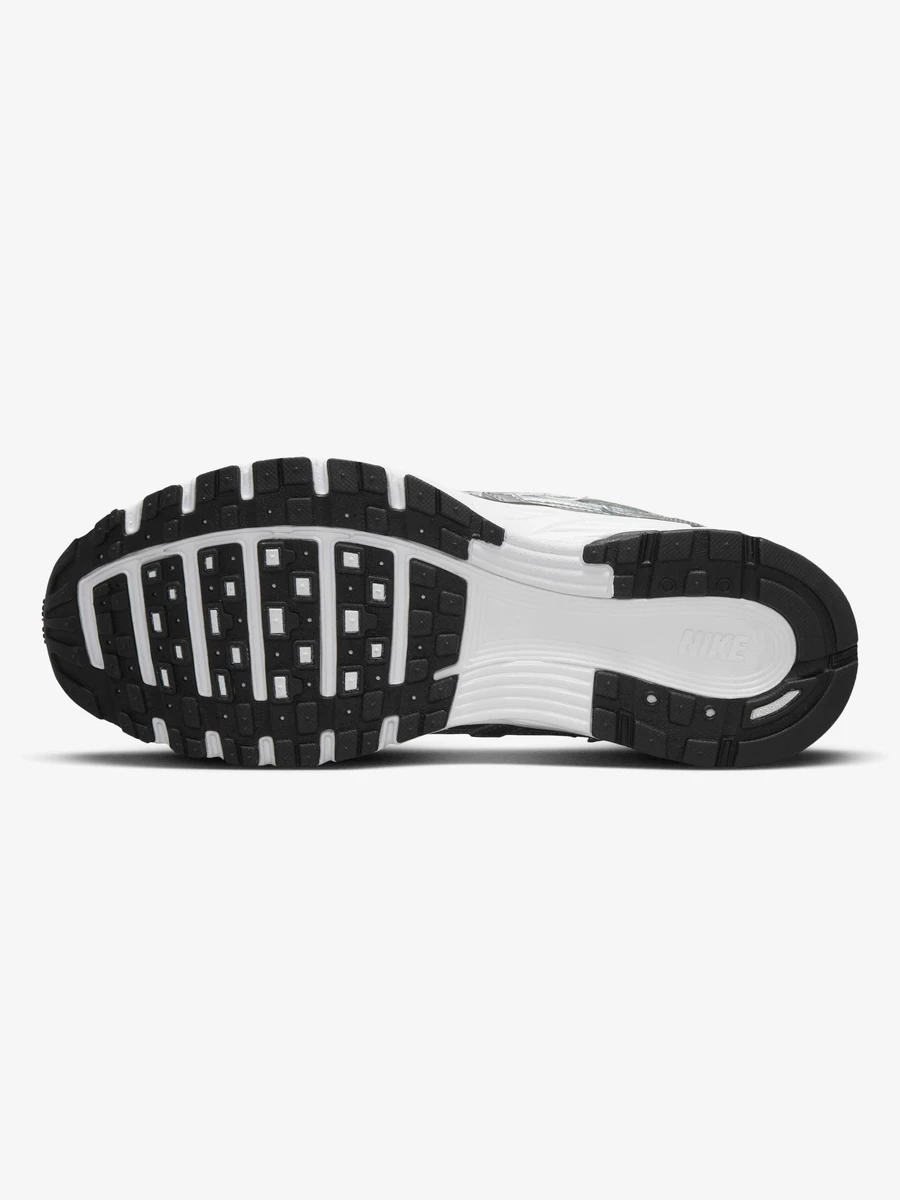 Nike Кроссовки женские NIKE P-6000 EG