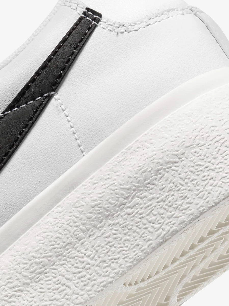 Nike Кеды женские BLAZER LOW PLATFORM