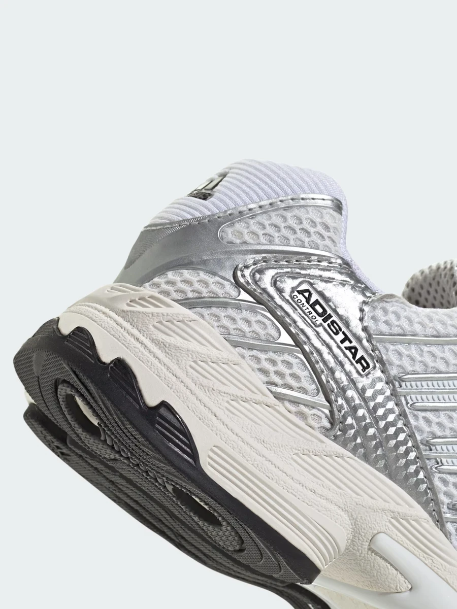 Adidas Кроссовки женские ADISTAR CONTROL 3 J