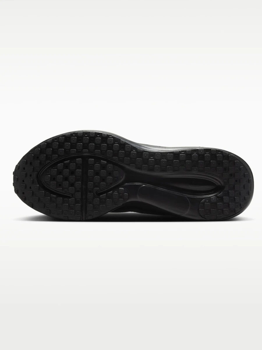 Nike Кроссовки мужские NIKE REVOLUTION 8 WIDE