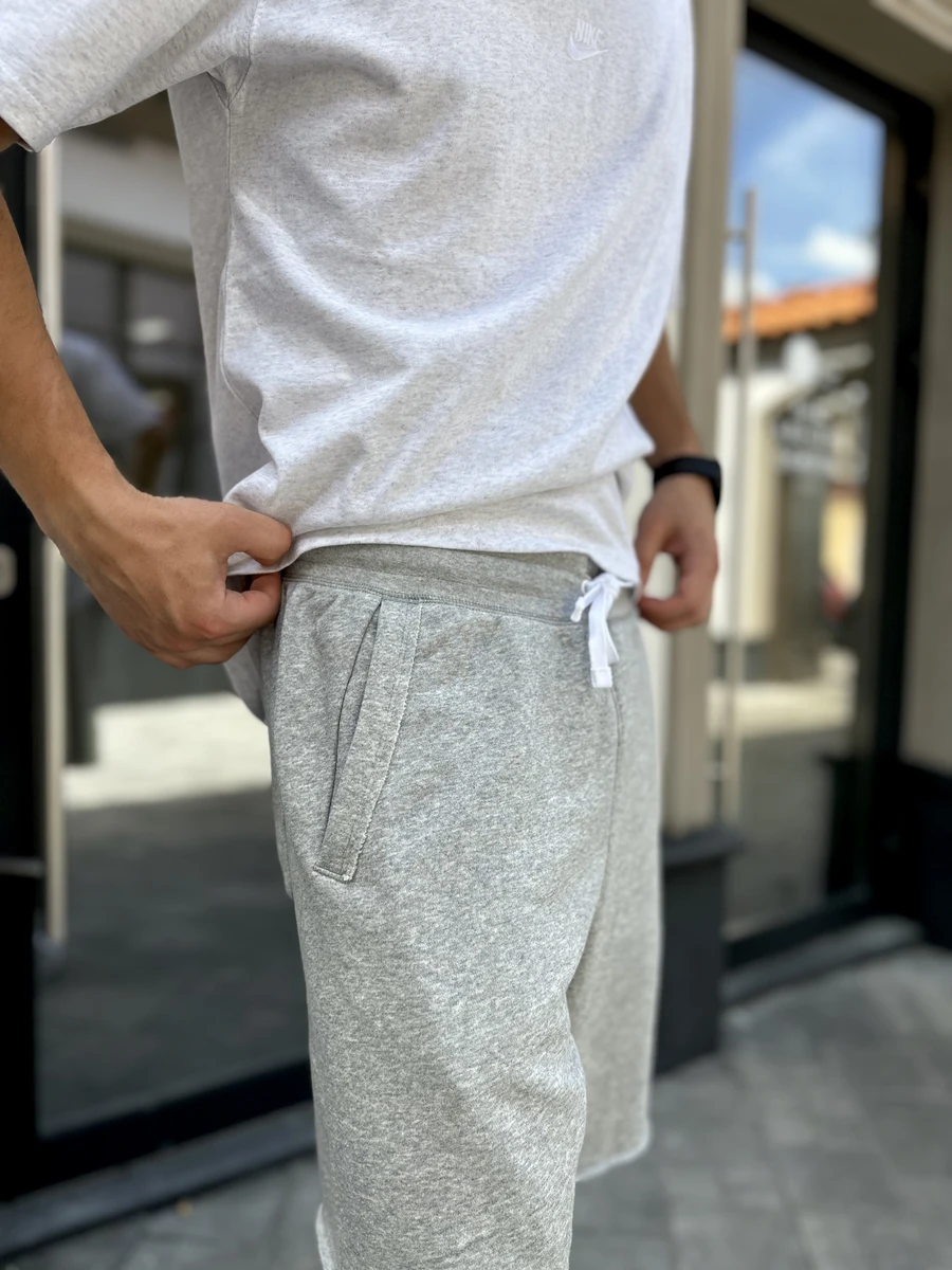 Nike Шорты мужские CLUB ALUMNI
