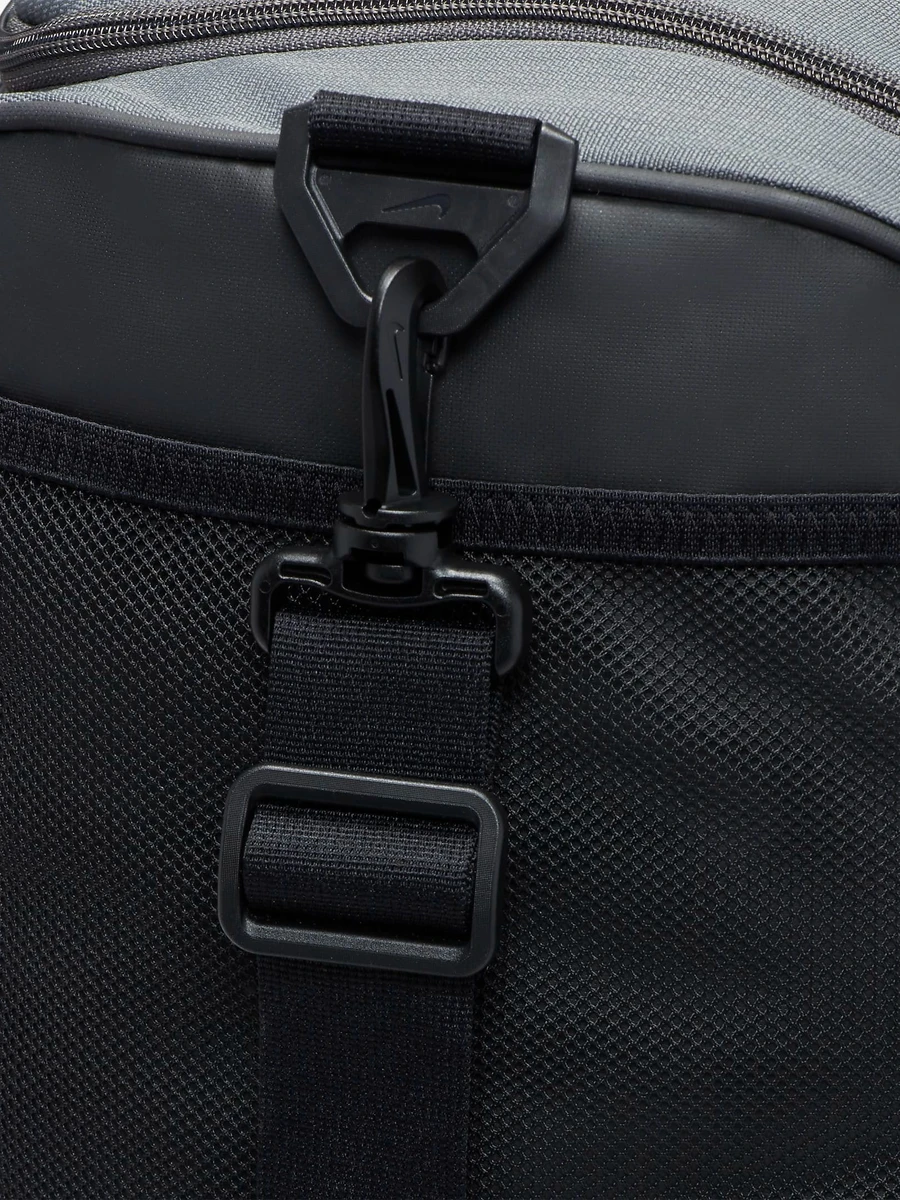 Nike Сумка спортивная BRASILIA 9.5 M