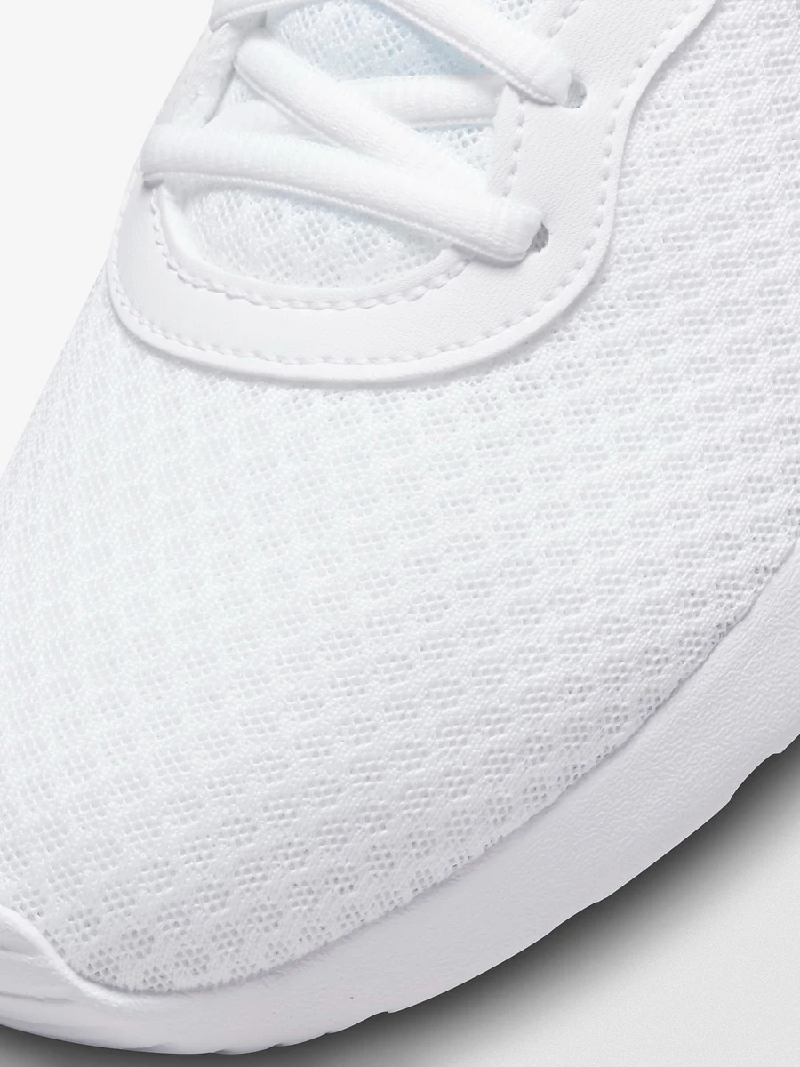 Nike Кроссовки женские TANJUN