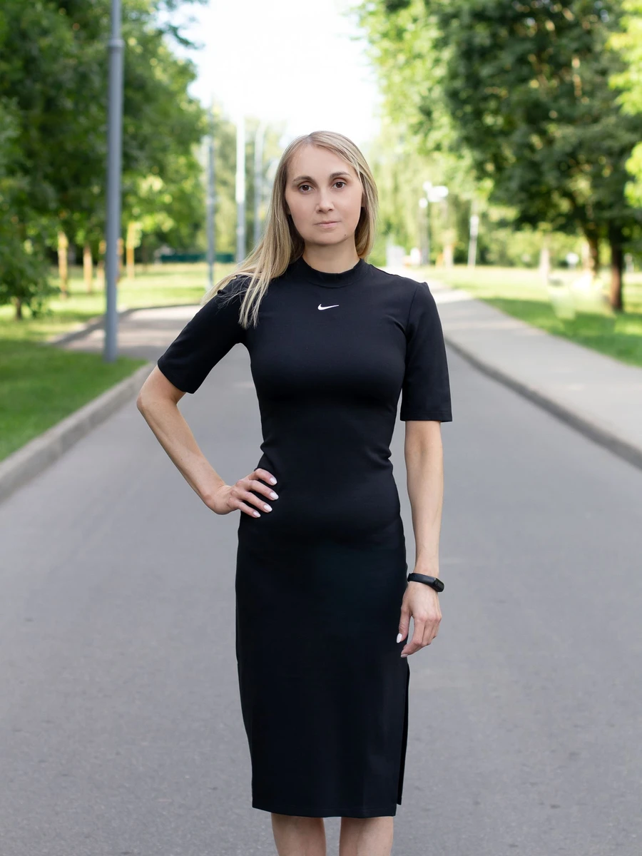 Nike Платье женское NSW ESSNTL MIDI DRESS