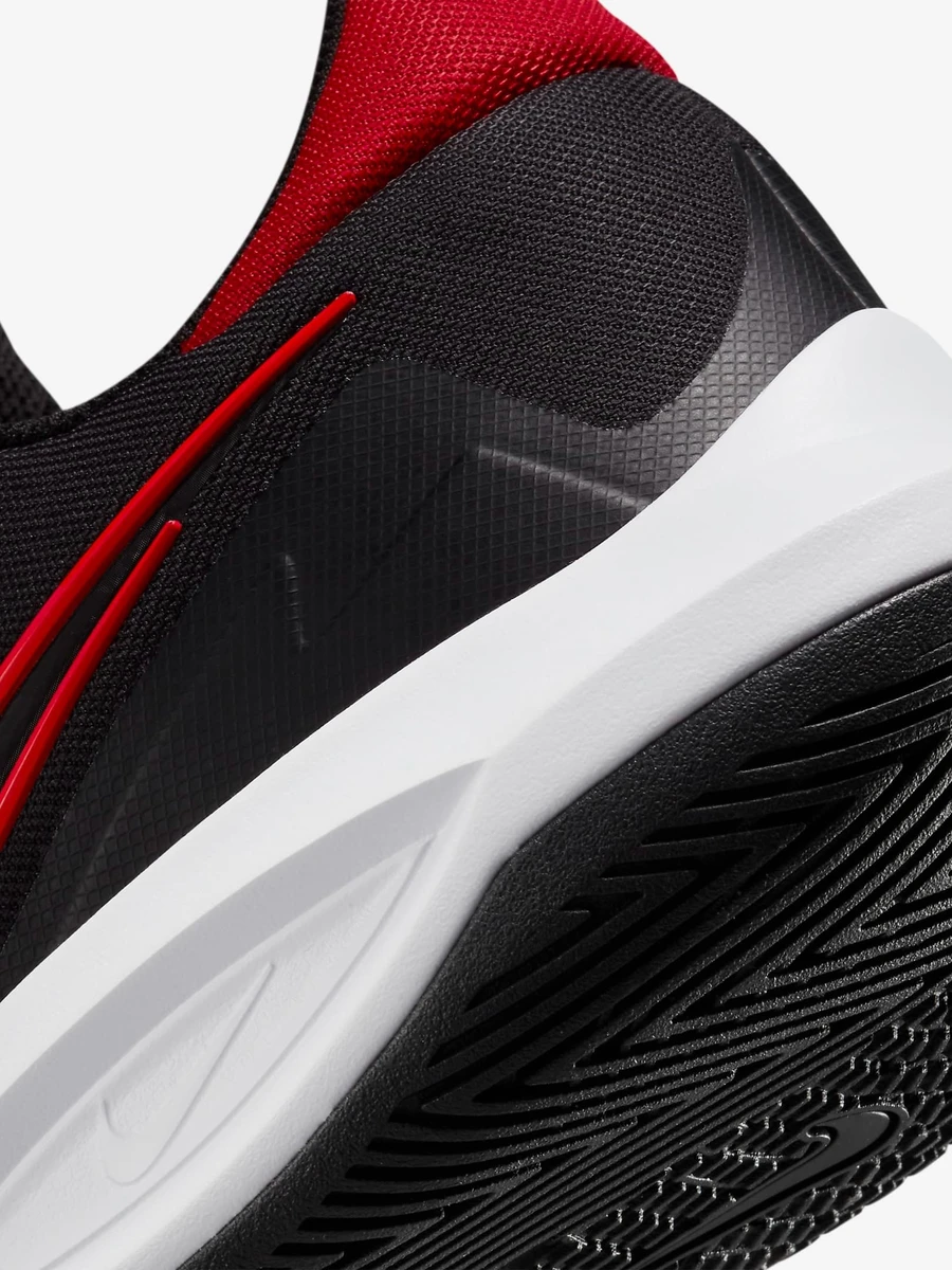 Nike Кроссовки мужские PRECISION VI