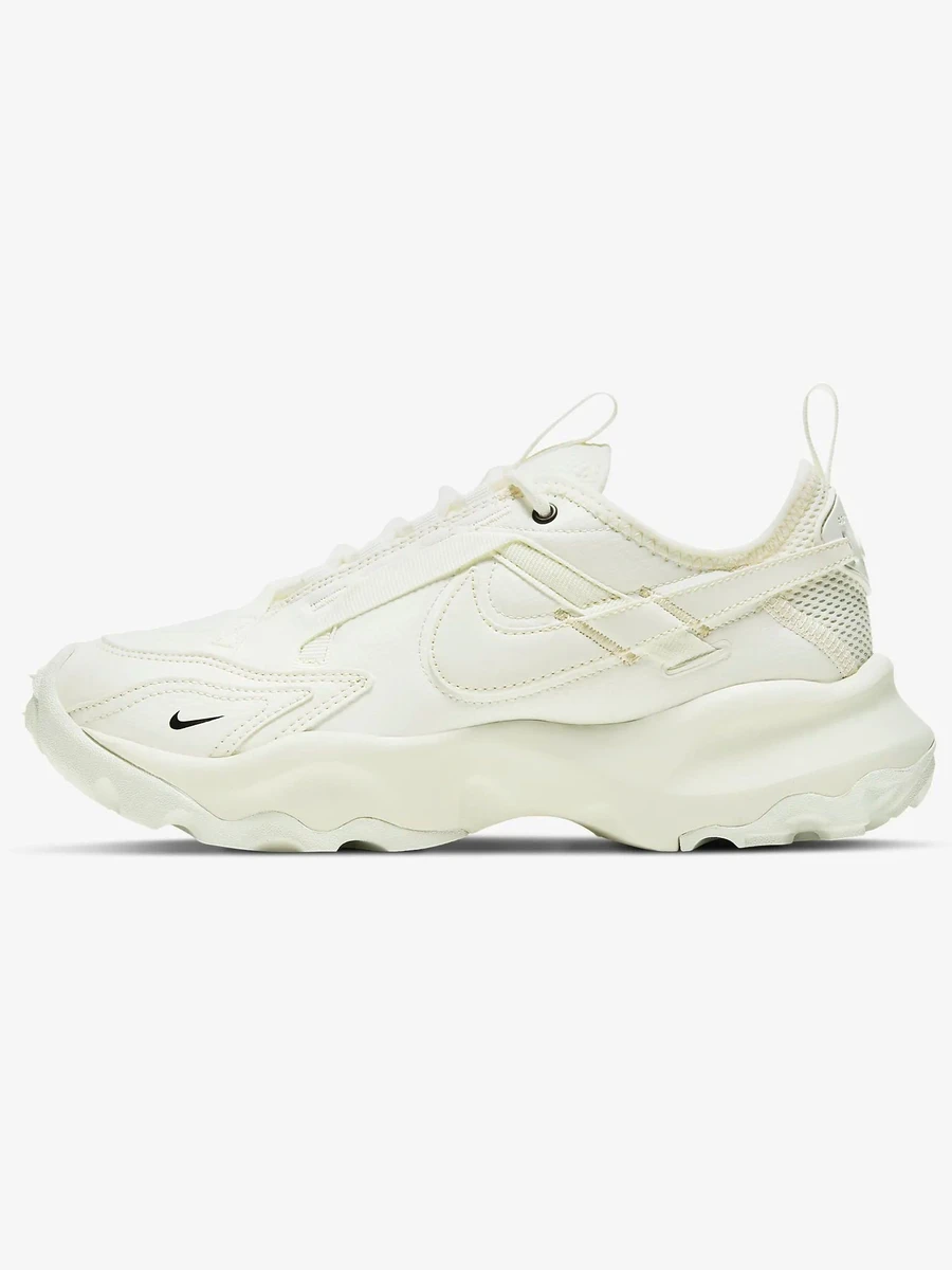 Nike Кроссовки женские TC 7900