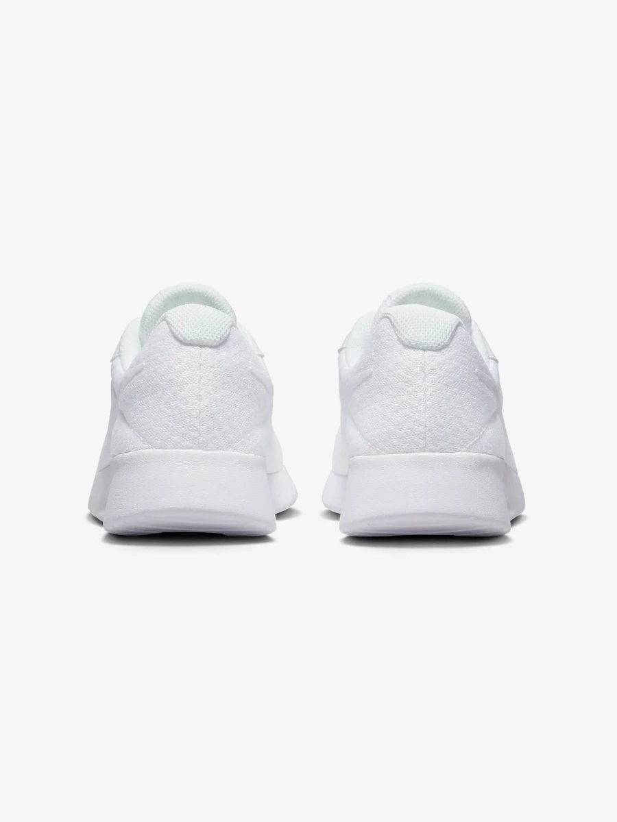 Nike Кроссовки женские TANJUN