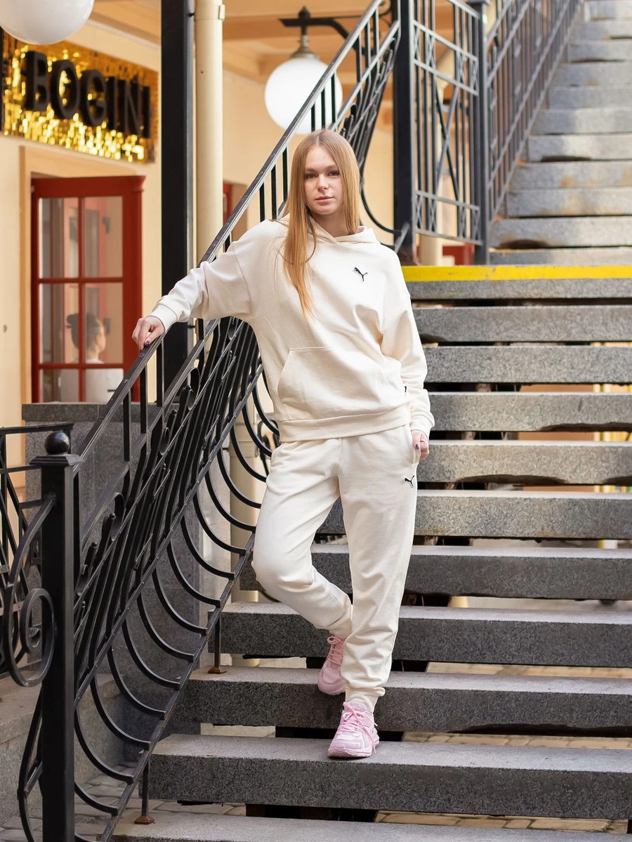 Puma Брюки женские BETTER ESSENTIALS PANTS CL TR