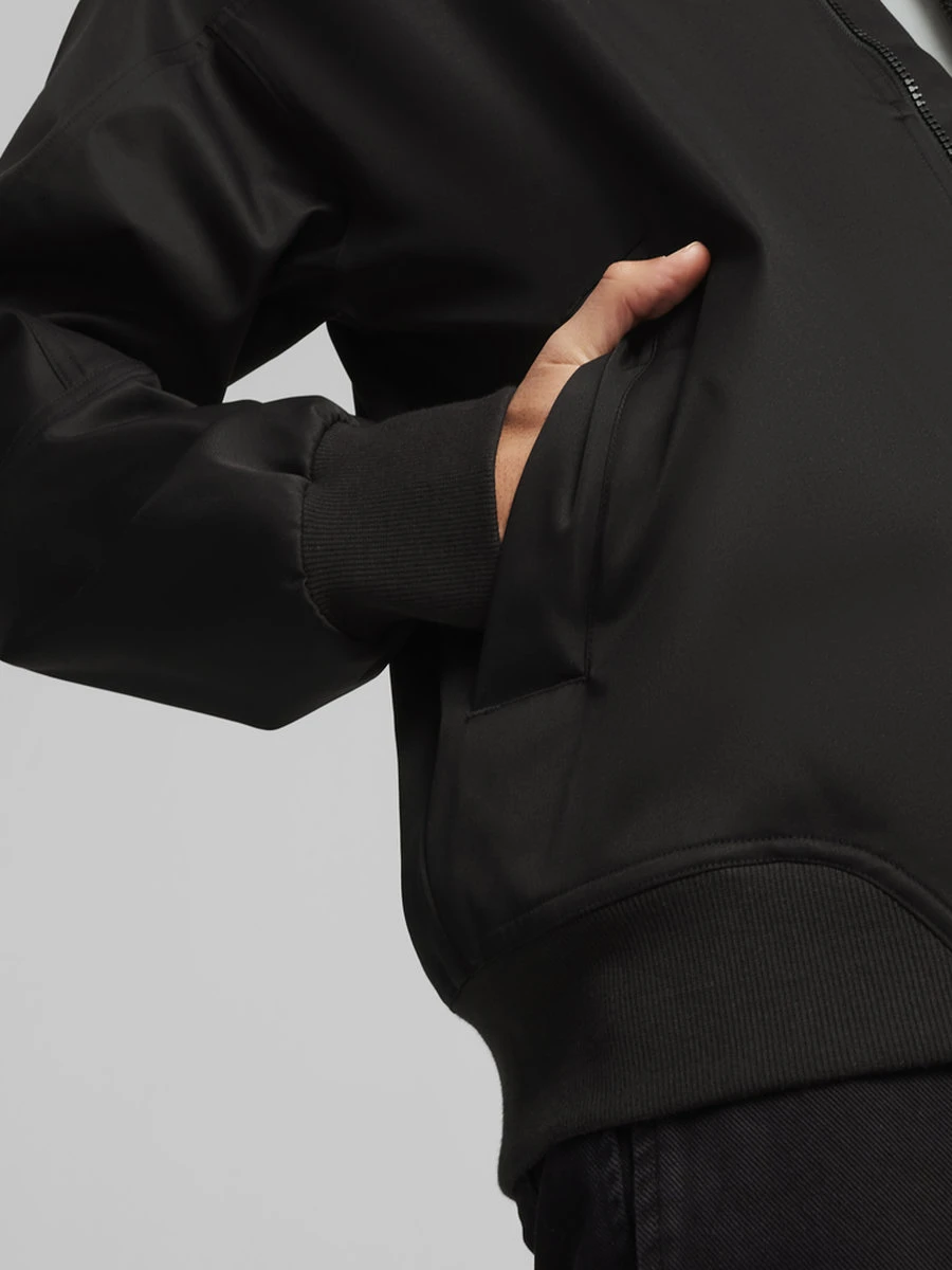 Puma Куртка CLASSICS SEASONAL BOMBER