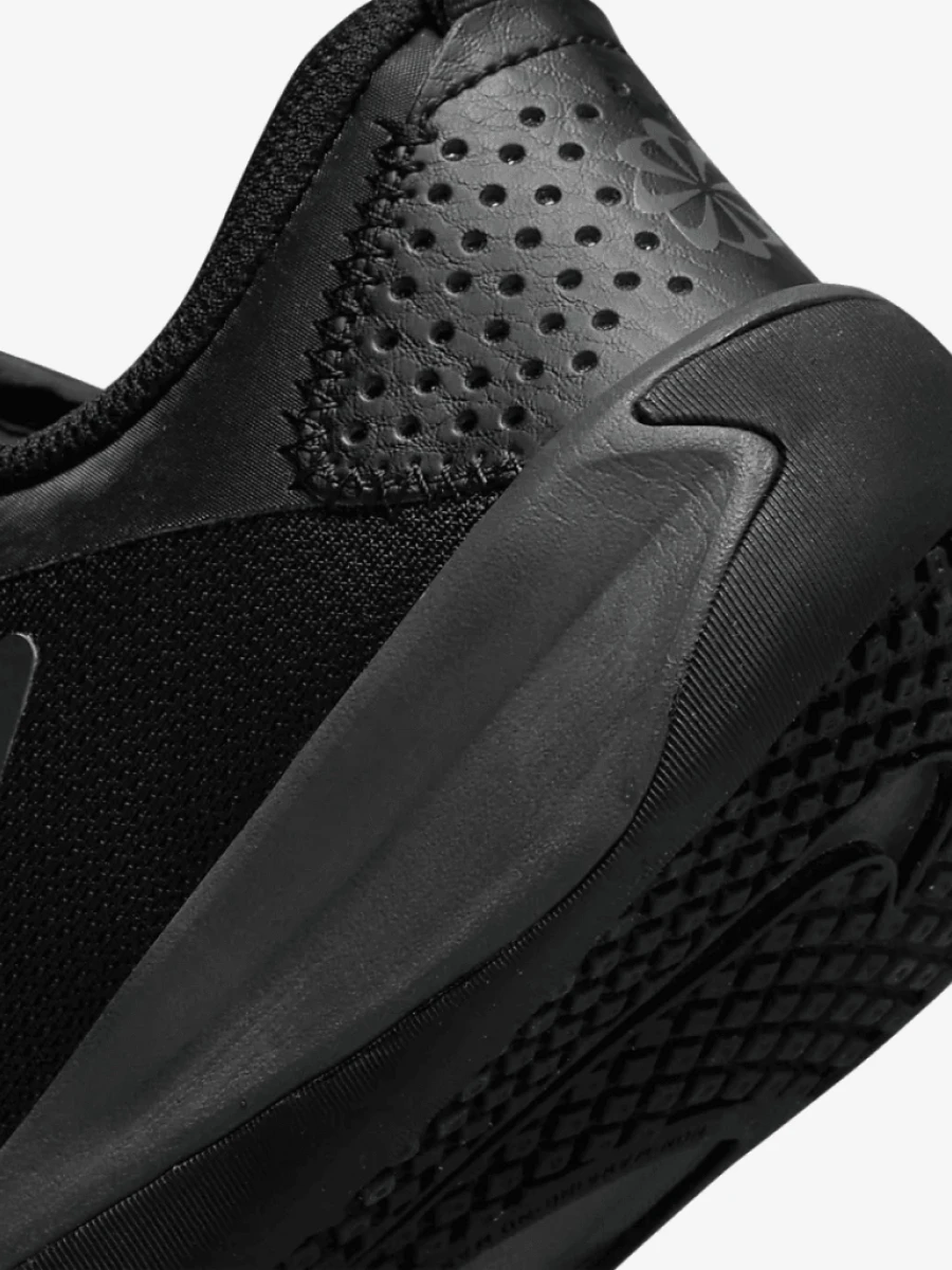 Nike Кроссовки женские OMNI MULTI-COURT GS