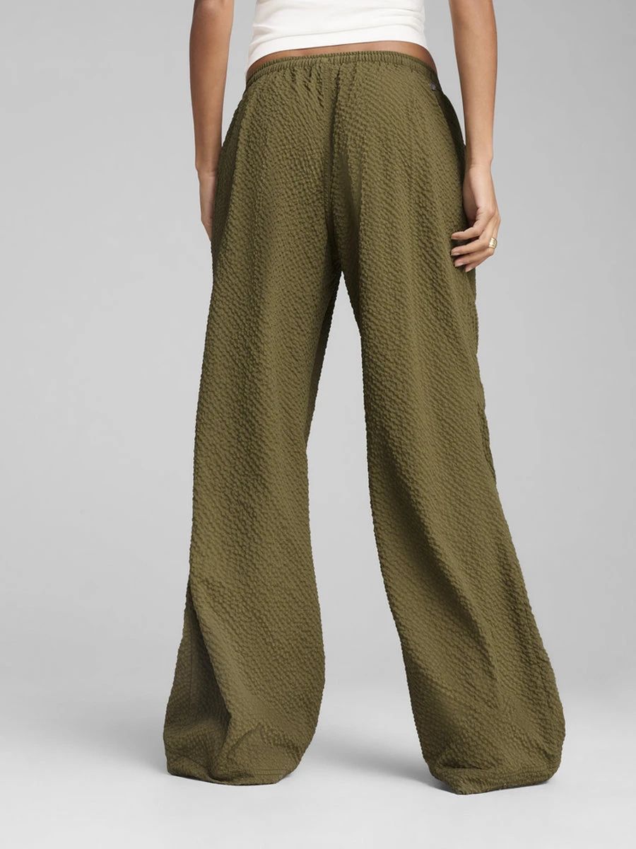 Puma Брюки женские YONA PARACHUTE PANTS