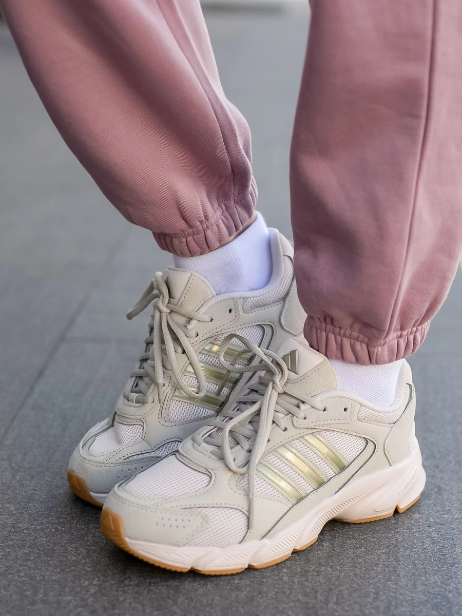 Adidas Брюки женские ADICOLOR ESSENTIALS
