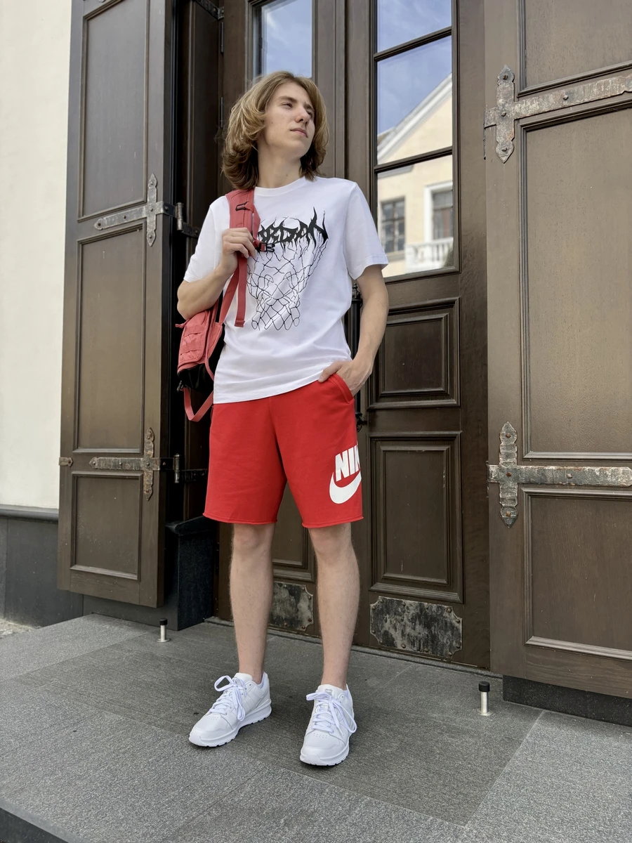 Nike Шорты мужские CLUB ALUMNI