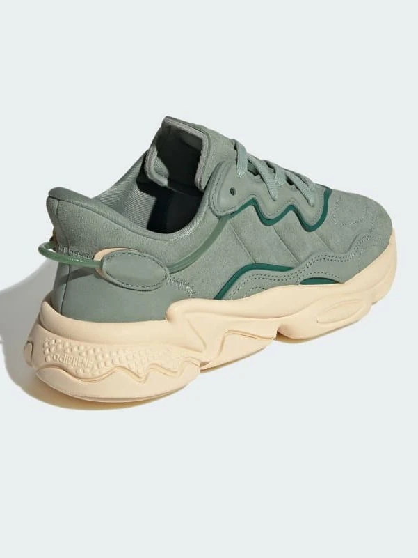 Adidas Кроссовки женские OZWEEGO