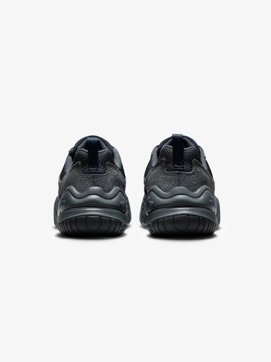 Nike Кроссовки женские TECH HERA