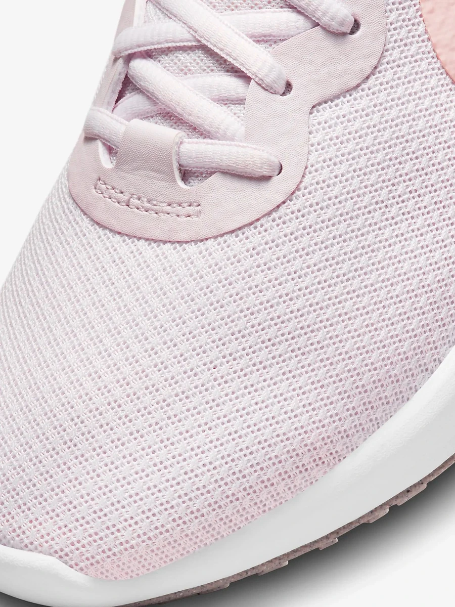 Nike Кроссовки женские REVOLUTION 6