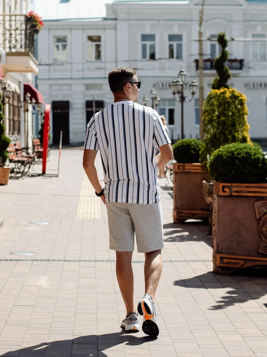 Puma Шорты мужские ESS 10