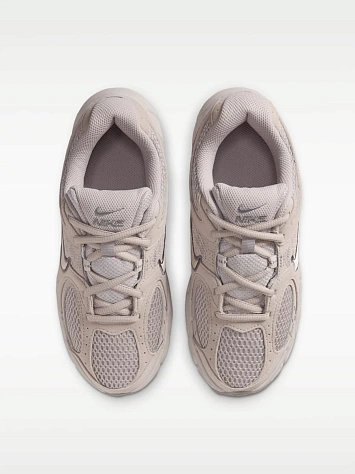 Nike Кроссовки женские V5 RNR SUEDE BG