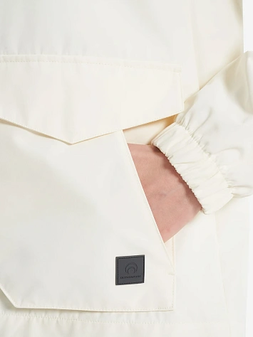 Outventure Ветровка женская