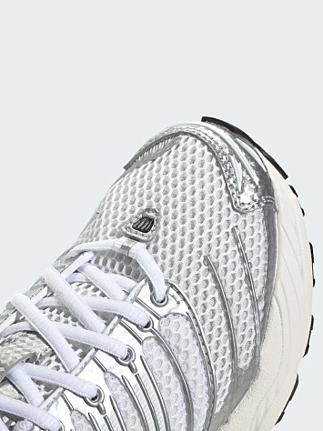 Adidas Кроссовки женские ADISTAR CONTROL 3 J
