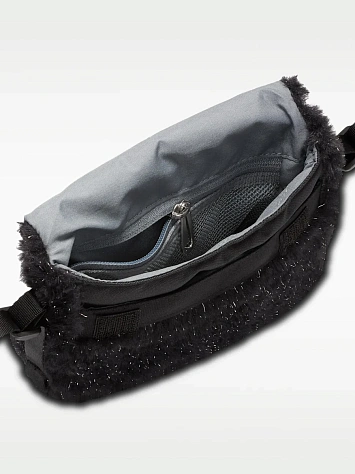 Nike Сумка FAUX FUR CROSSBODY