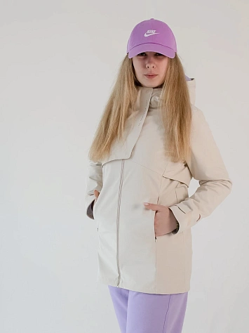 Anta Ветровка женская TRAINING