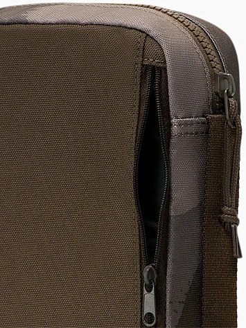 Converse Сумка через плечо GRAPHIC CROSSBODY 2 ART CAMO
