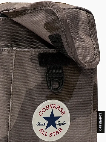 Converse Сумка через плечо GRAPHIC CROSSBODY 2 ART CAMO
