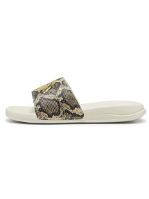 Шлёпанцы и аквашузы