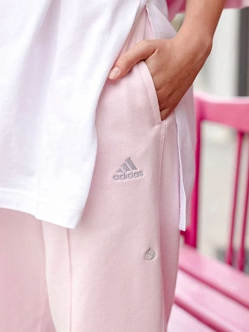 Adidas Брюки женские HEALING CRYSTALS-INSPIRED GRAPHICS PANTS